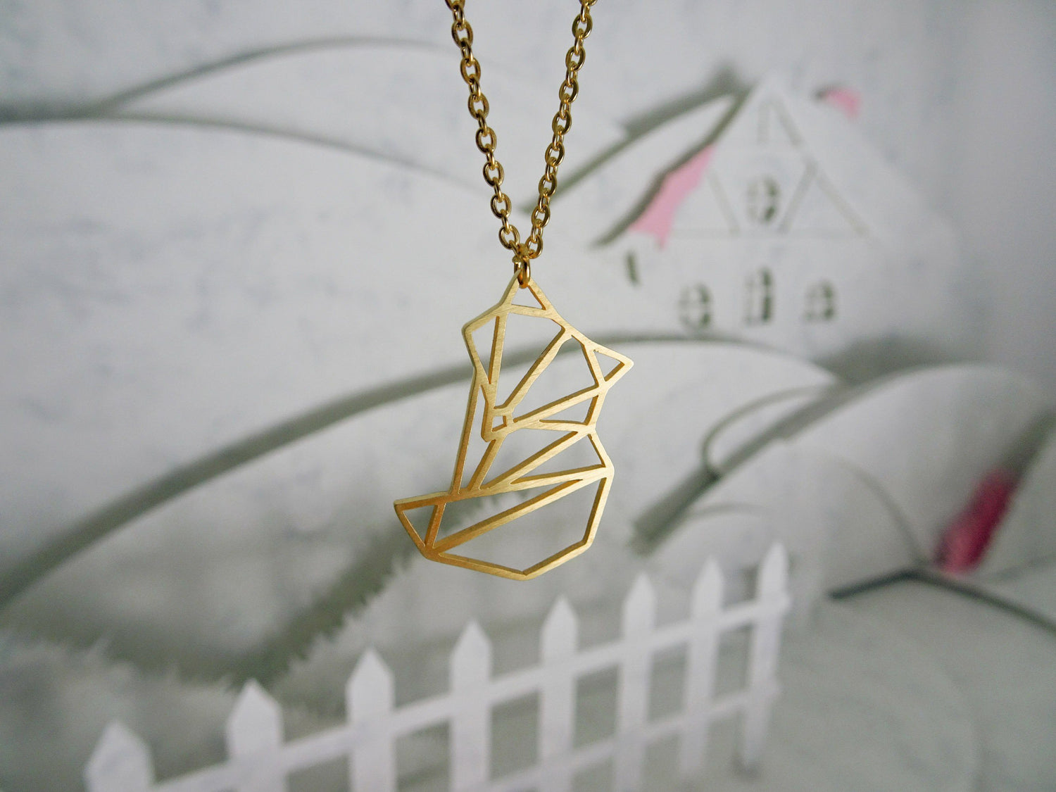 Collana Origami Piuma Oro Giallo su Argento 925 - Eleganza Esclusiva Collana Origami Piuma Oro Giallo su Argento 925 - Eleganza Esclusiva